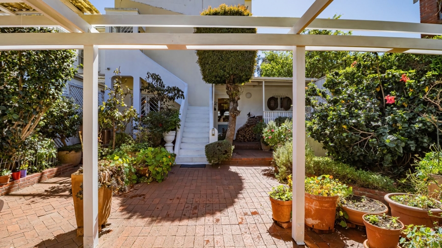 4 Bedroom Property for Sale in Rosebank Western Cape
